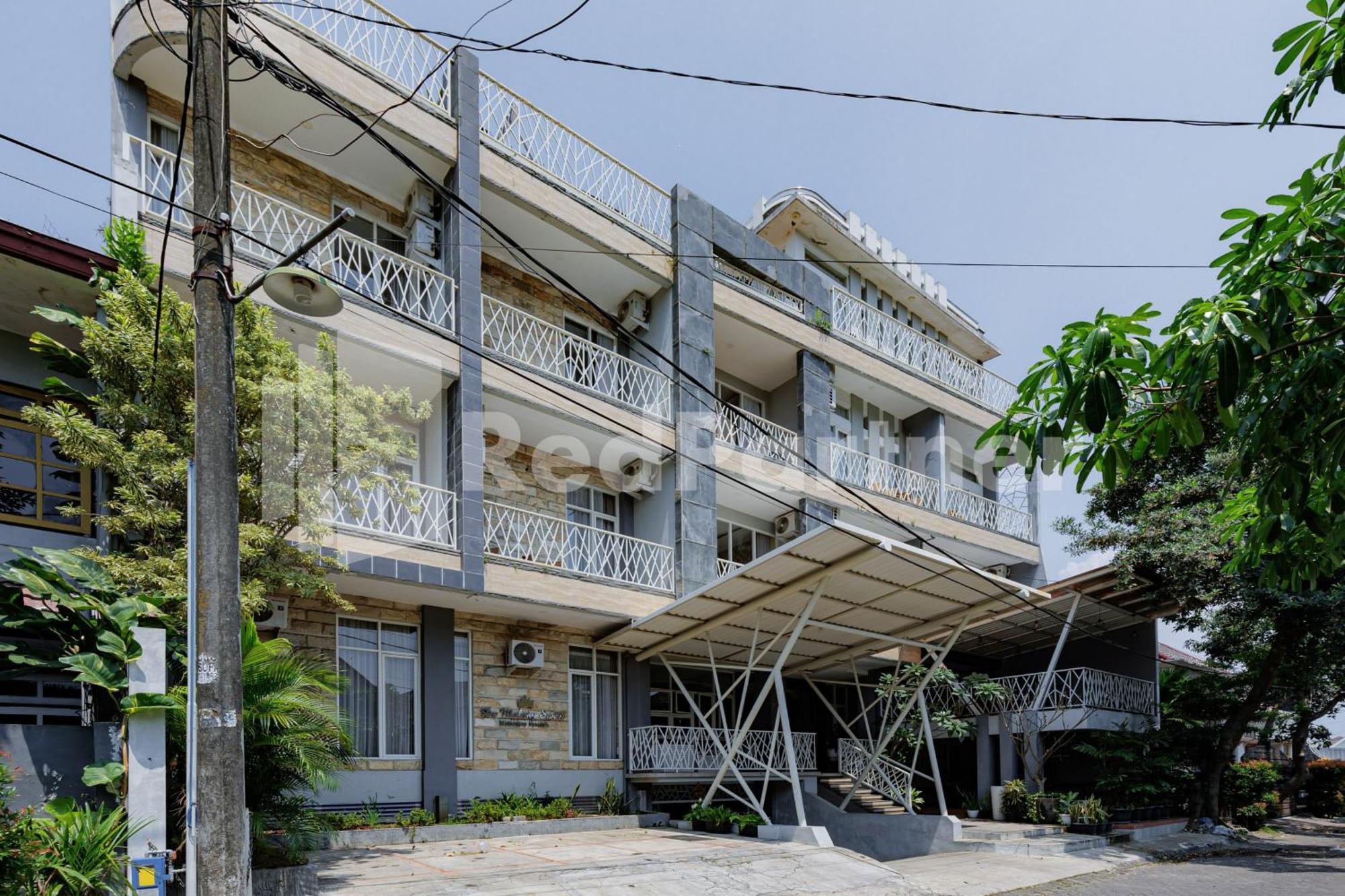 De Malang Sweet Homestay Syariah Mitra Reddoorz Екстер'єр фото