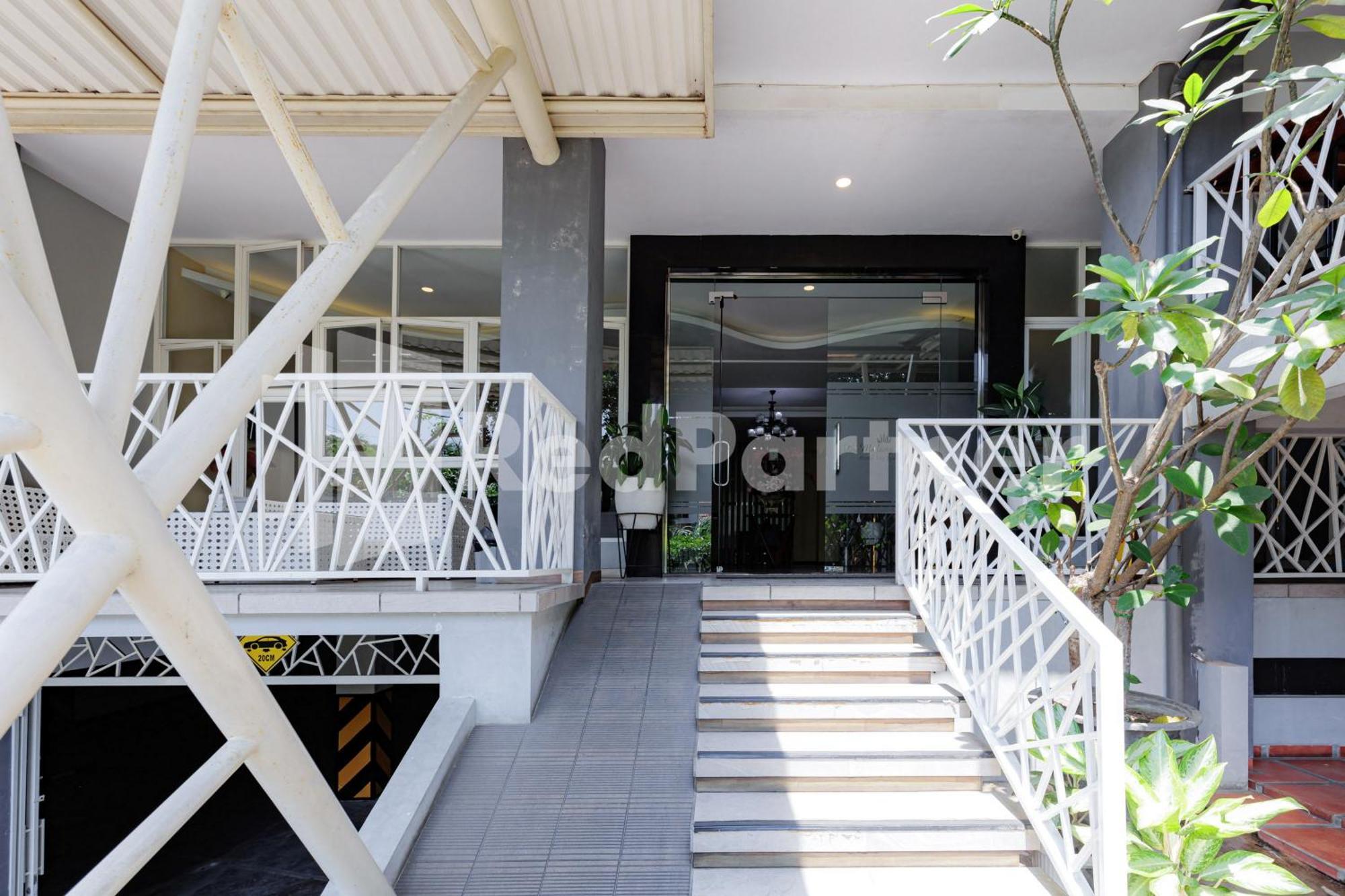 De Malang Sweet Homestay Syariah Mitra Reddoorz Екстер'єр фото