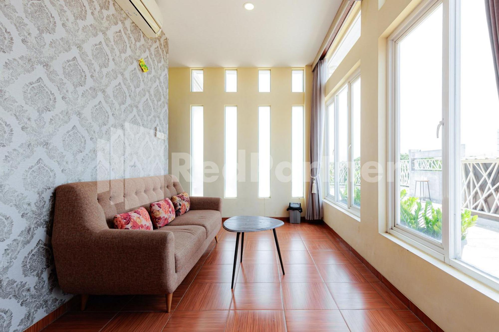 De Malang Sweet Homestay Syariah Mitra Reddoorz Екстер'єр фото