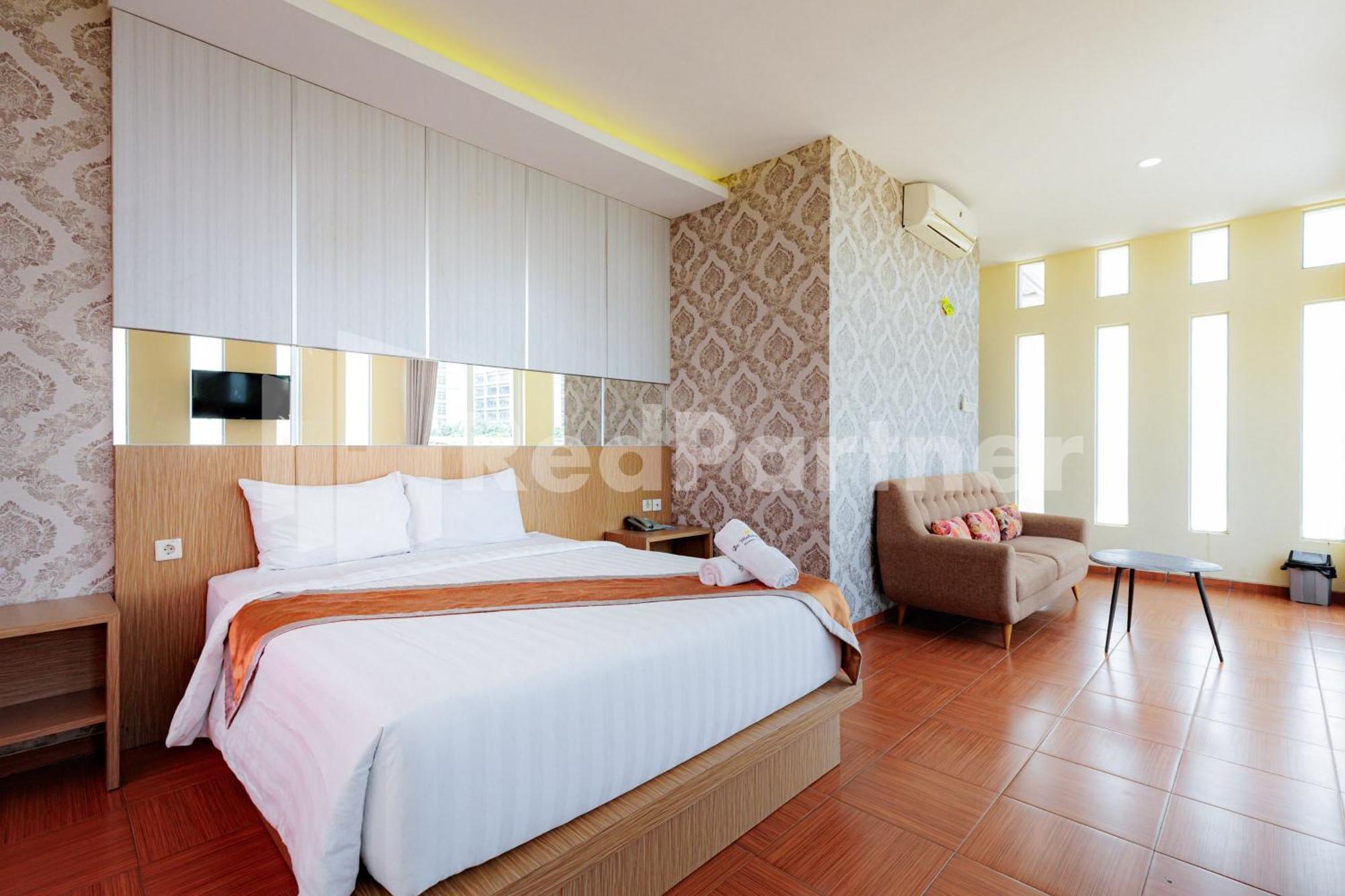 De Malang Sweet Homestay Syariah Mitra Reddoorz Екстер'єр фото